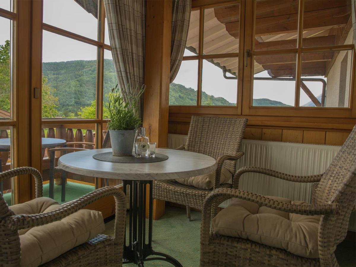 Haus Jäger - Ferienwohnungen Ruhpolding Exterior foto